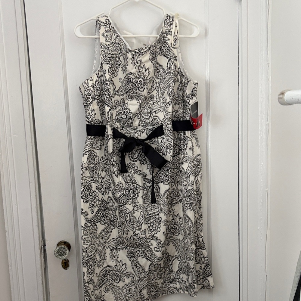 R&K Black and White Paisley Midi Dress